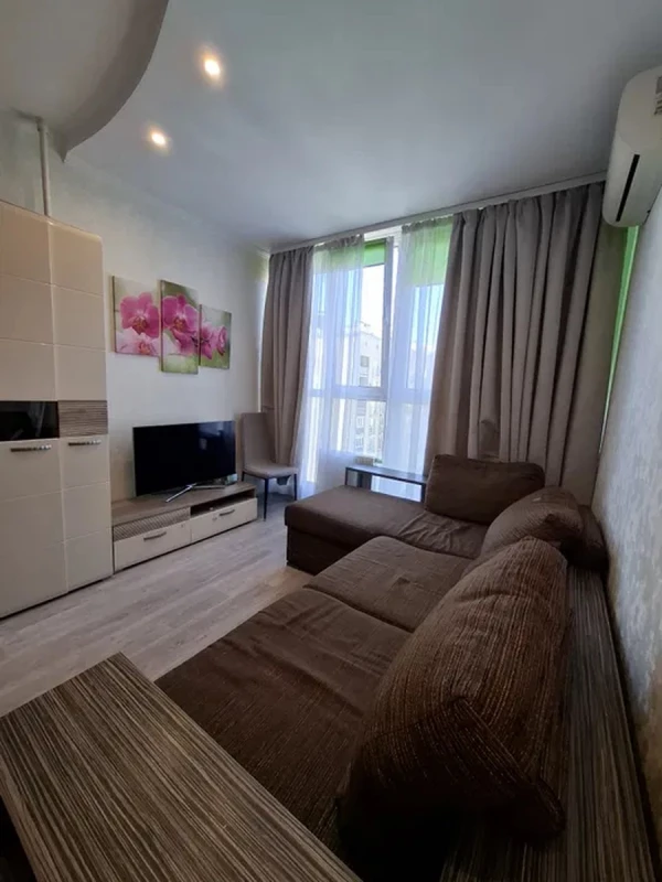 Квартира 1-кімн. оренда Київ, Голосеевский – 52 м²