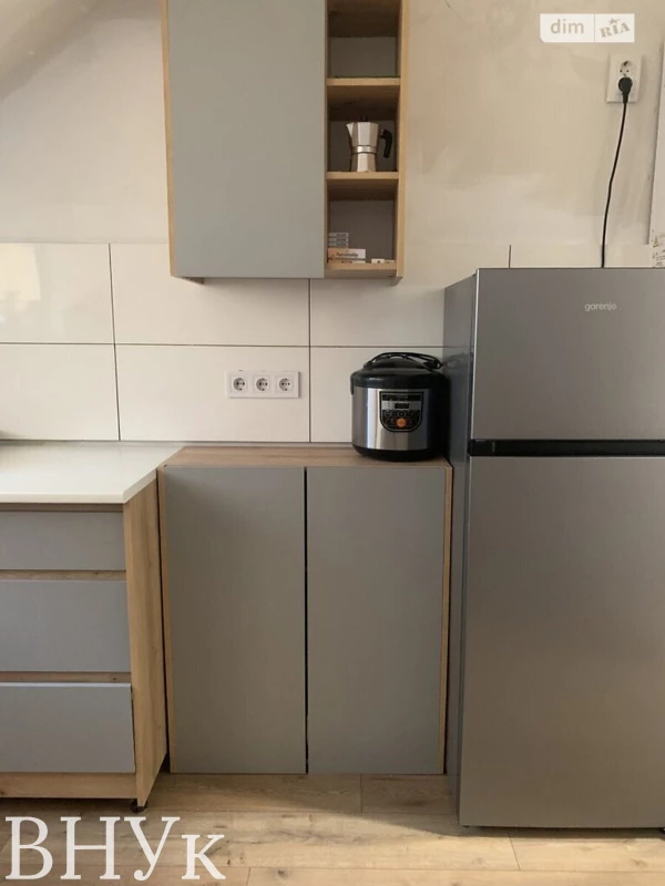 Квартира 1-кімн. продаж Ужгород, Центр – 18 м², Ужгород — 3/5