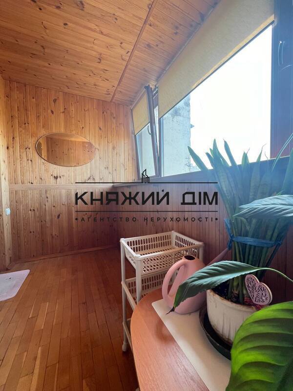 Квартира 3-кімн. оренда Київ, Дарницький р-н – 43 м², Київ — 15/15