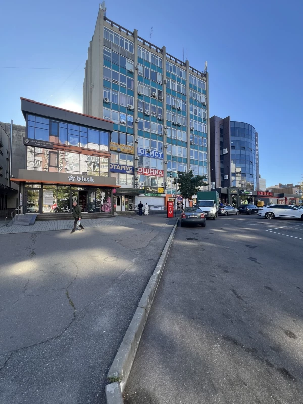 Комерційна нерухомість – 28.8 м², Черкаси — 2/15