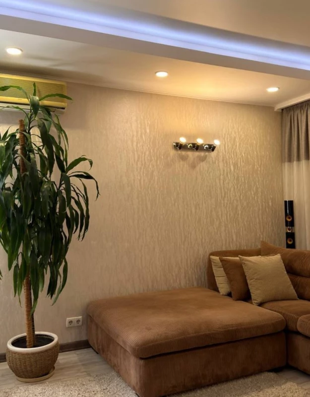 Квартира 3-кімн. продаж Бровари – 90 м², Бровары — 6/14