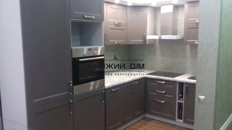 Квартира 2-кімн. оренда Київ, Солом'янський р-н – 18 м²