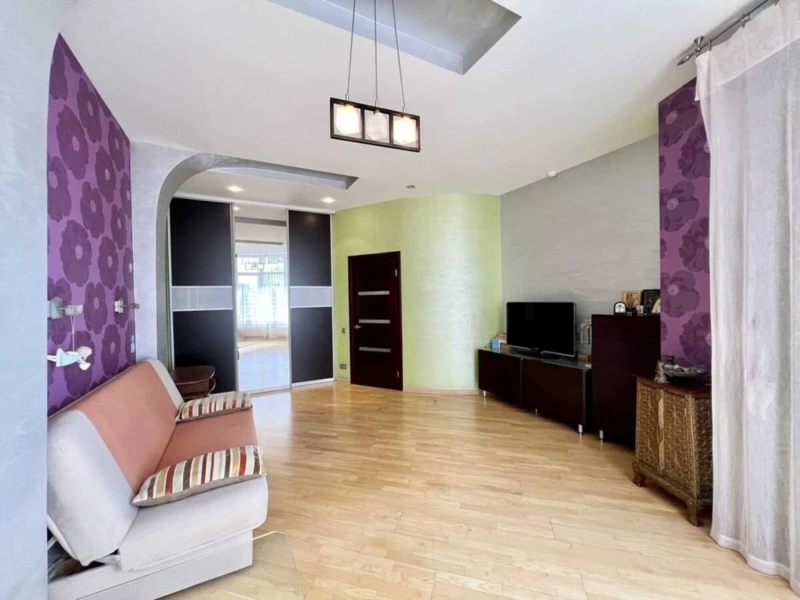 Квартира 2-кімн. продаж Одеса, Приморський – 144 м²