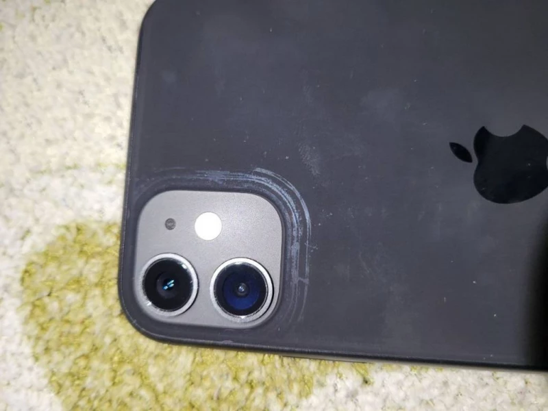 Продам iPhone 11, Васильков — 3/4