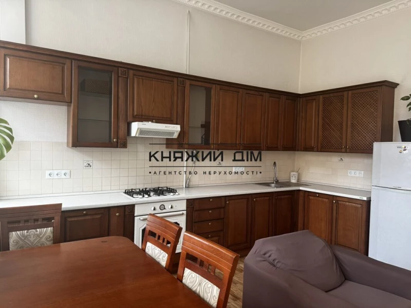 Квартира 3-кімн. оренда Київ, Подільський р-н – 40 м², Киев — 3/15