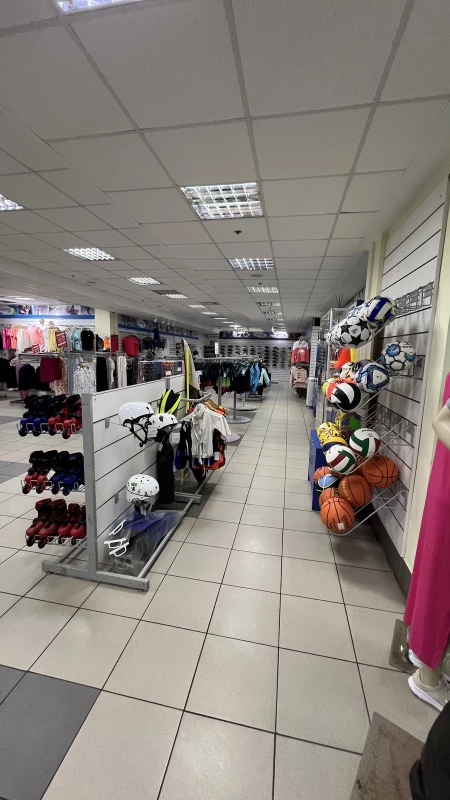 Комерційна нерухомість – 354.9 м², Черкаси — 4/9