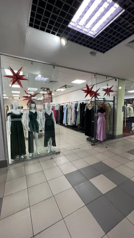 Комерційна нерухомість – 188.7 м²