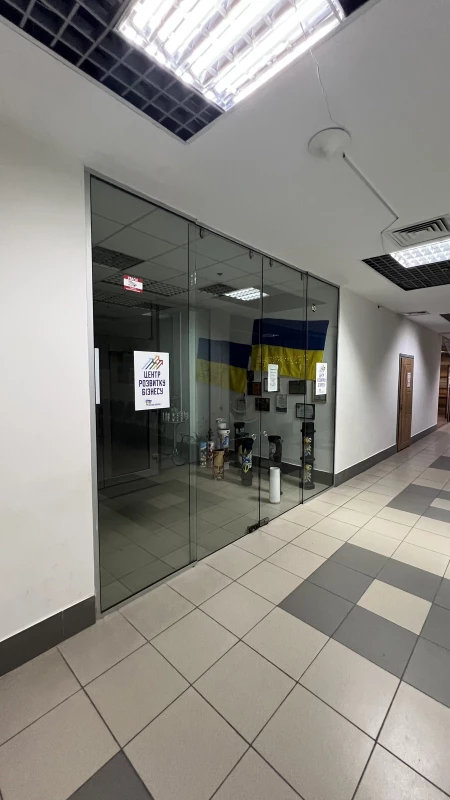 Комерційна нерухомість – 29.5 м²