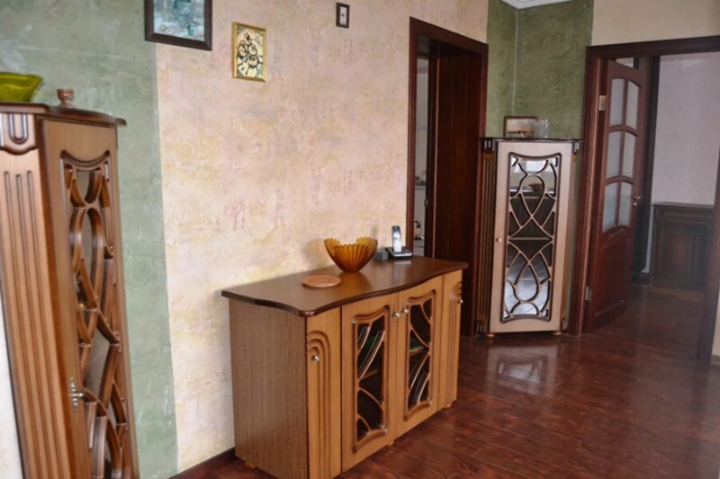 Квартира 3-кімн. оренда Київ, Дніпровський – 60 м², Київ — 7/15