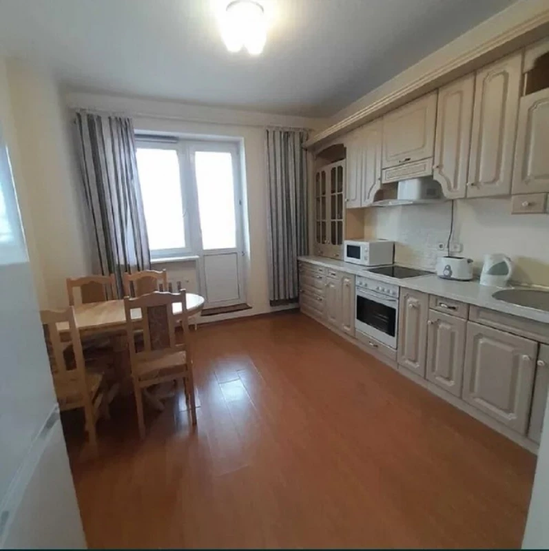 Квартира 1-кімн. оренда Київ, Дарницький – 60 м²