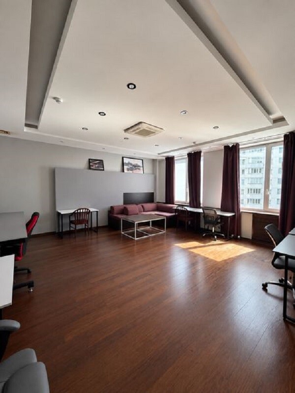 Комерційна нерухомість – 420 м², Київ — 6/8