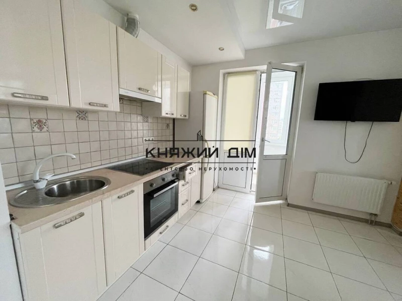 Квартира 1-кімн. оренда Київ, Голосіївський р-н – 18 м²