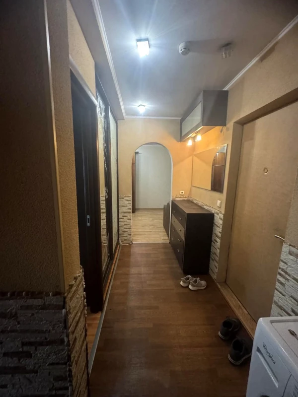 Квартира 2-кімн. оренда Київ, Голосеевский – 37 м², Київ — 8/15