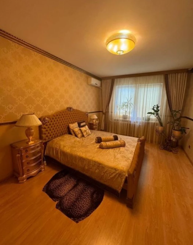 Квартира 3-кімн. продаж Київ, Дарницкий – 52.5 м², Київ — 6/9