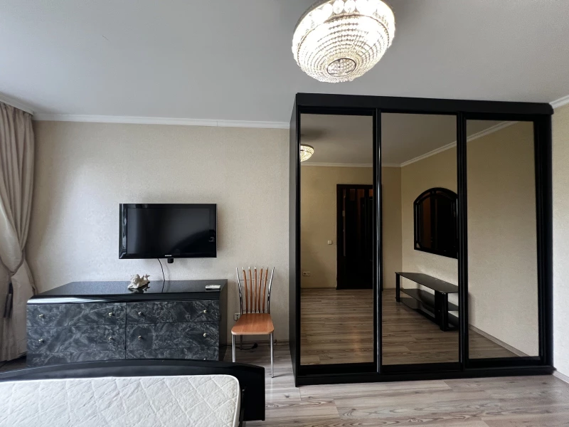 Квартира 2-кімн. оренда Київ, Соломенский – 26 м², Киев — 4/15