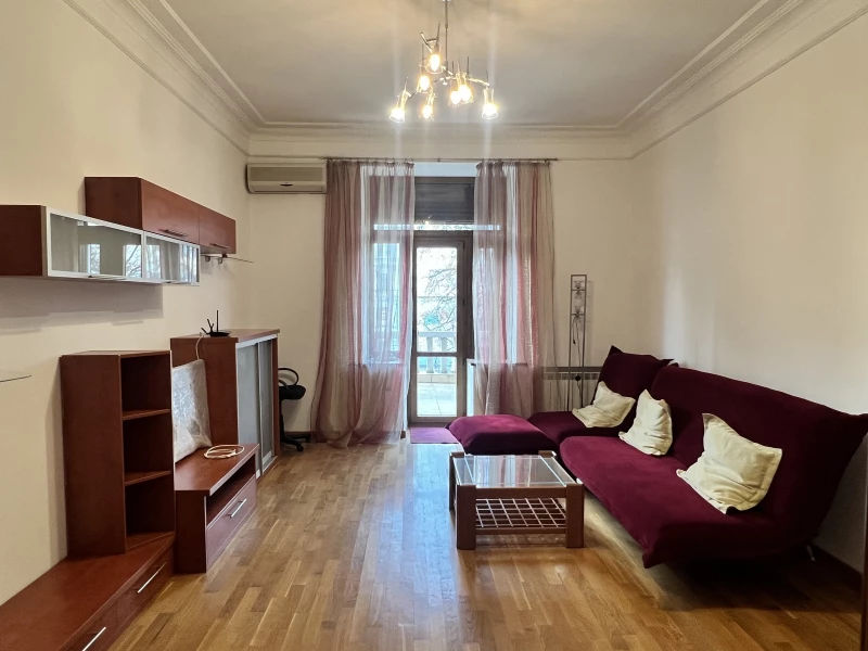 Квартира 3-кімн. оренда Київ, Печерский – 60 м²