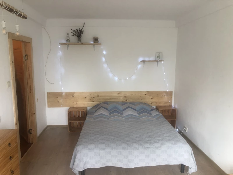 Квартира 1-кімн. оренда Київ, Днепровский – 16 м²