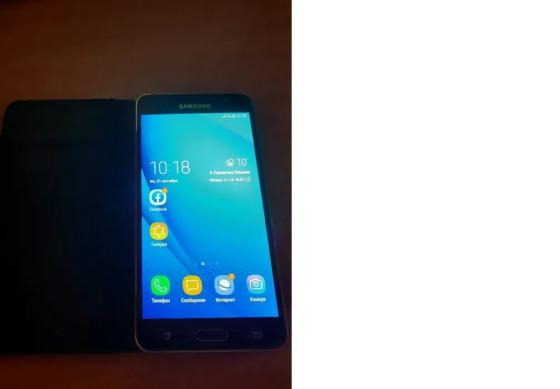 Смартфон Samsung Galaxy J5 2016 Duos SM-J510Н