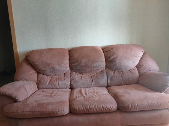 Продам диван с кресломРосатти.