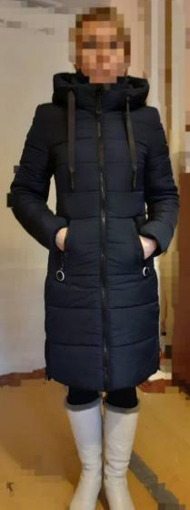 НОВАЯ зимняя женская курточка (42 размер)