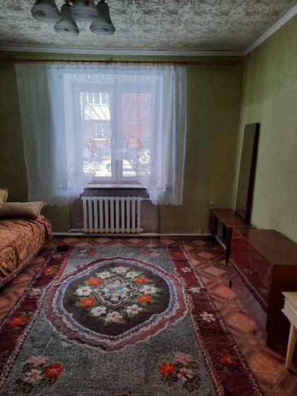 Продам комнату в коммуналке в центре города улица Ушакова