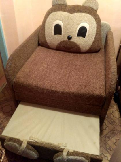 Продам б/у детское  кресло-кровать