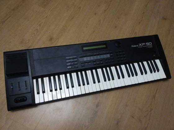 Продам синтезатор Roland XP-50