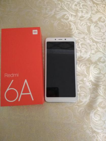 Б/у смартфон Xiaomi Redmi 6A