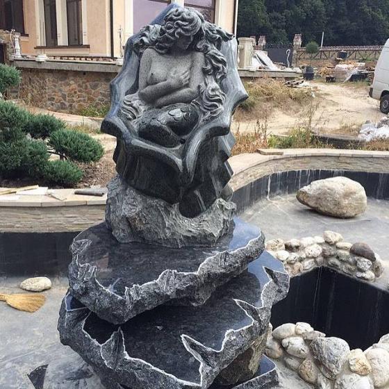 Скульптура садовая из камня