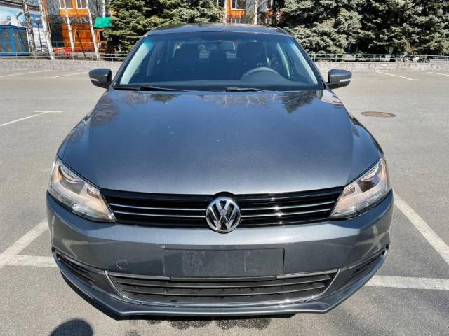 Volkswagen Jetta – популярный автохит за 9300$