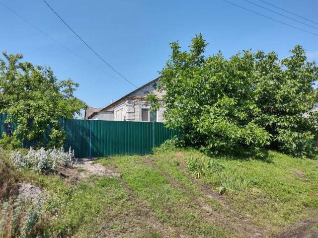 Продам дом с огородом в Аджамке (30 соток, Кировоградская область)