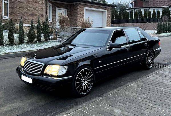 117 Mercedes W140 S600 черный прокат аренда