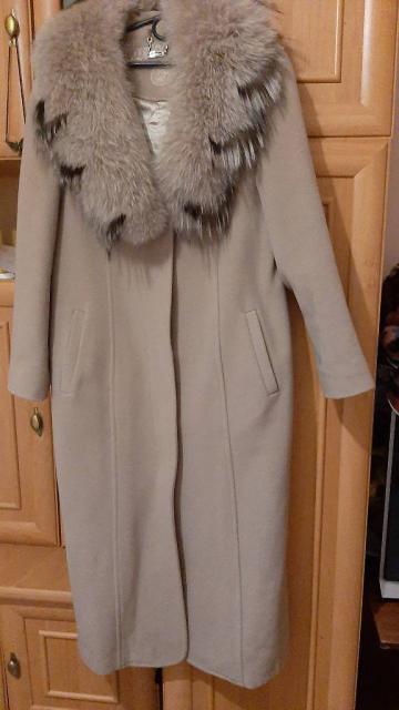 Продам осінньо -зимове пальто ,48 розміру