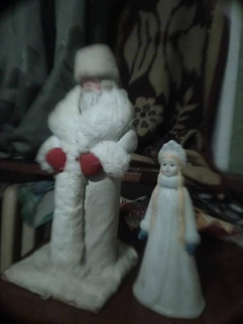 Продам новогодние игрушки Дед мороз снегурочка Каменской