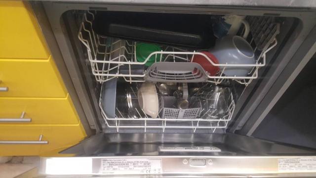 продам посудомоечную машину бош