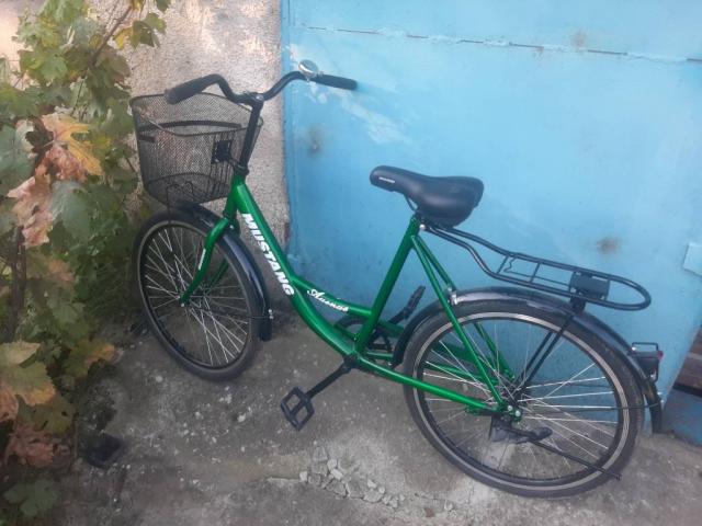 Велосипед новый.зеленого.цветв