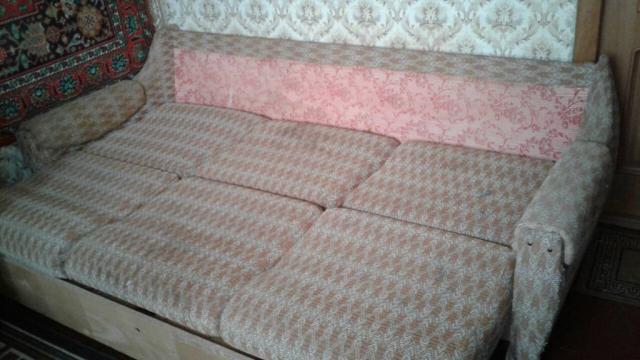 Продам двух-спальний диван
