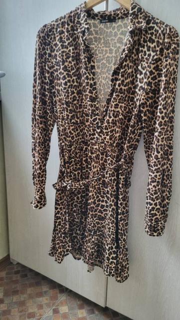 Сукня Леопард приємна до тіла з поясом