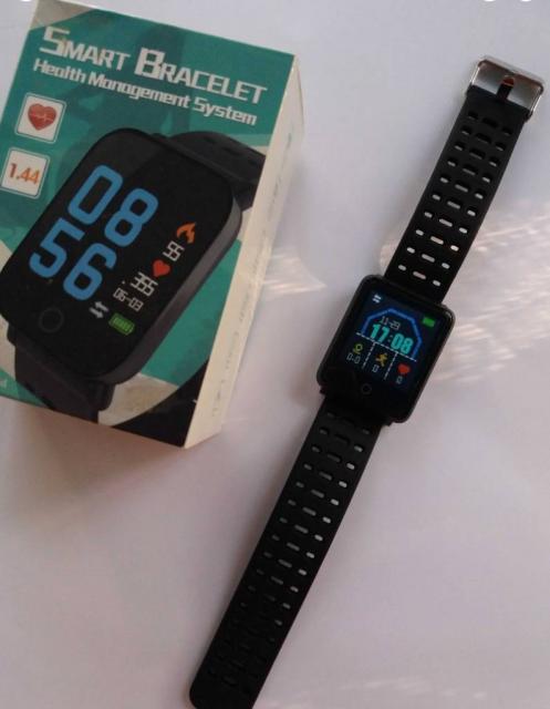 Смарт годинник (фітнес браслет UWatch F3 Black)