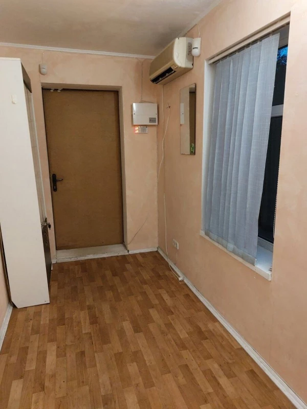 Комерційна нерухомість – 16 м², Київ — 2/6