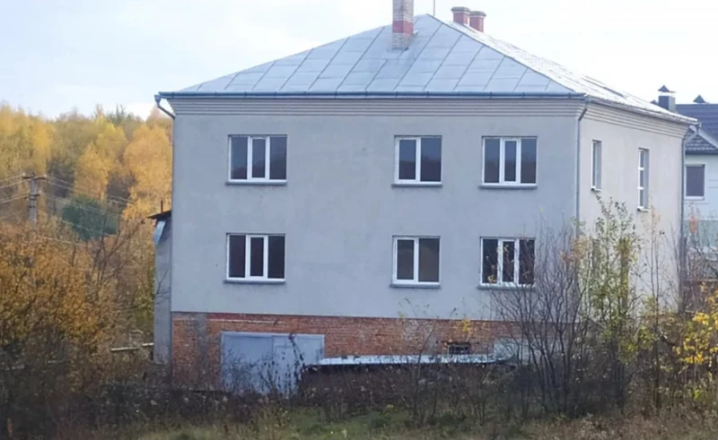 Будинок продаж Підгороднє – 450 м²