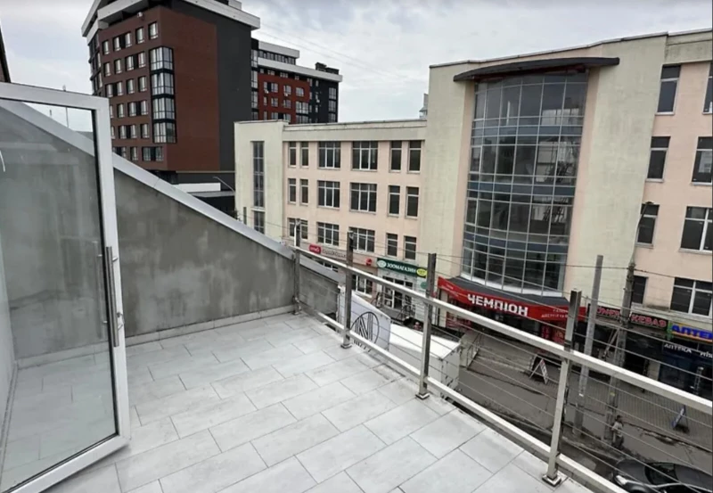 Комерційна нерухомість – 600 м², Тернополь — 8/11
