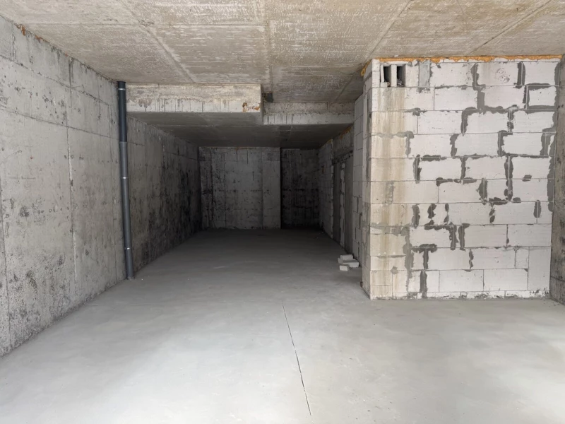 Комерційна нерухомість – 77.9 м², Кременец — 7/11