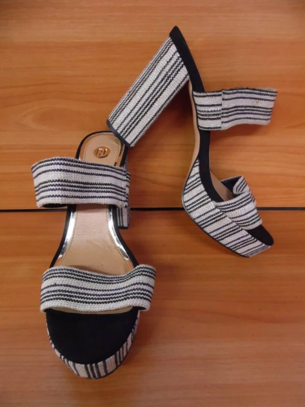 Босоніжки river island, Кременчук — 1/4
