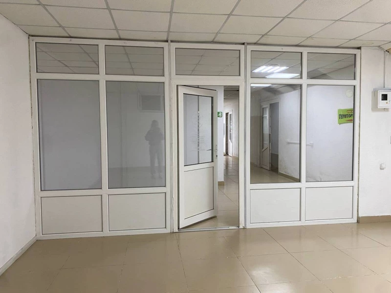 Комерційна нерухомість – 31 м², Шумск — 4/11
