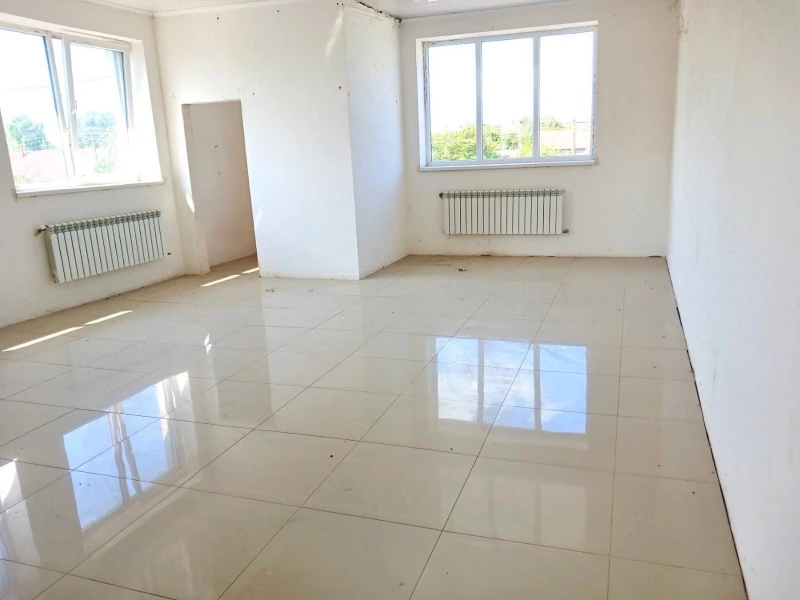 Комерційна нерухомість – 104.2 м², Шумск — 7/15
