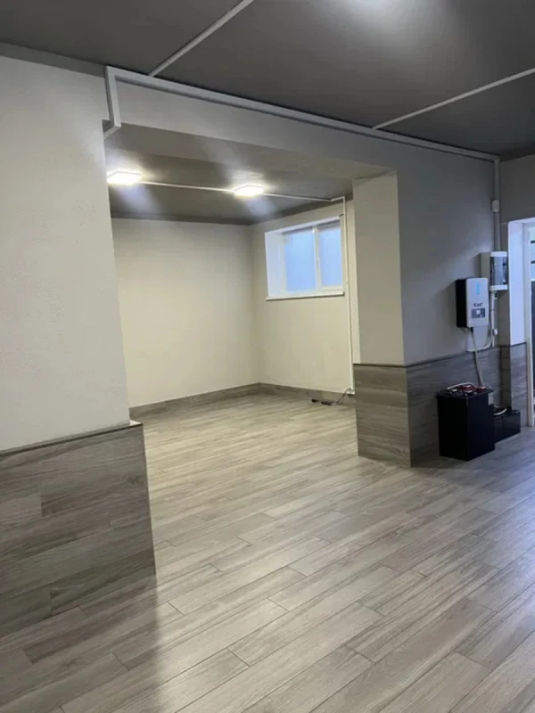Комерційна нерухомість – 38 м², Софіївська Борщагівка — 6/15