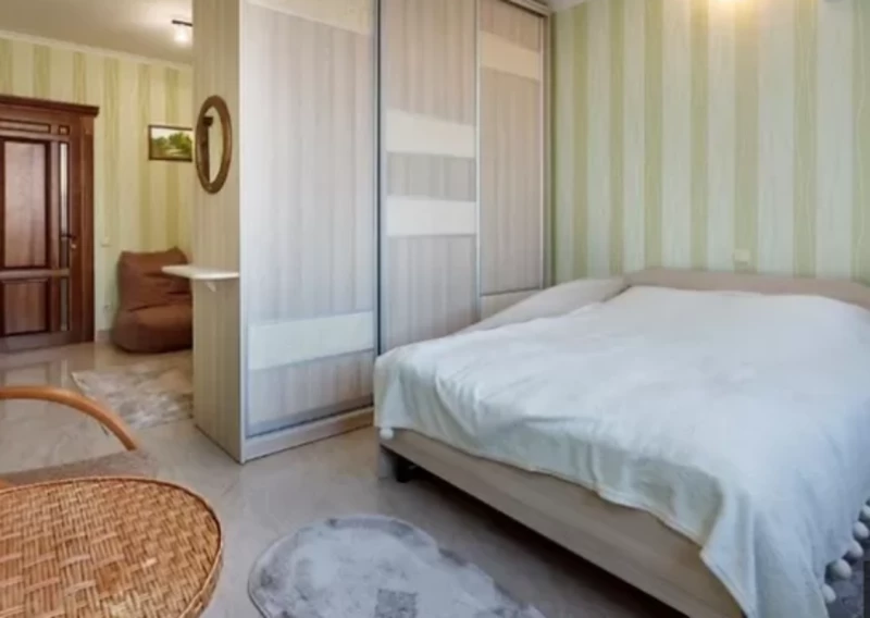 Квартира 3-кімн. оренда Київ, Голосеевский – 80 м², Київ — 13/15
