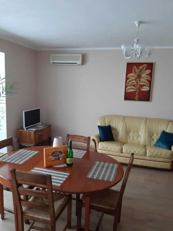 Квартира 2-кімн. оренда Київ, Печерский – 57 м², Київ — 1/5