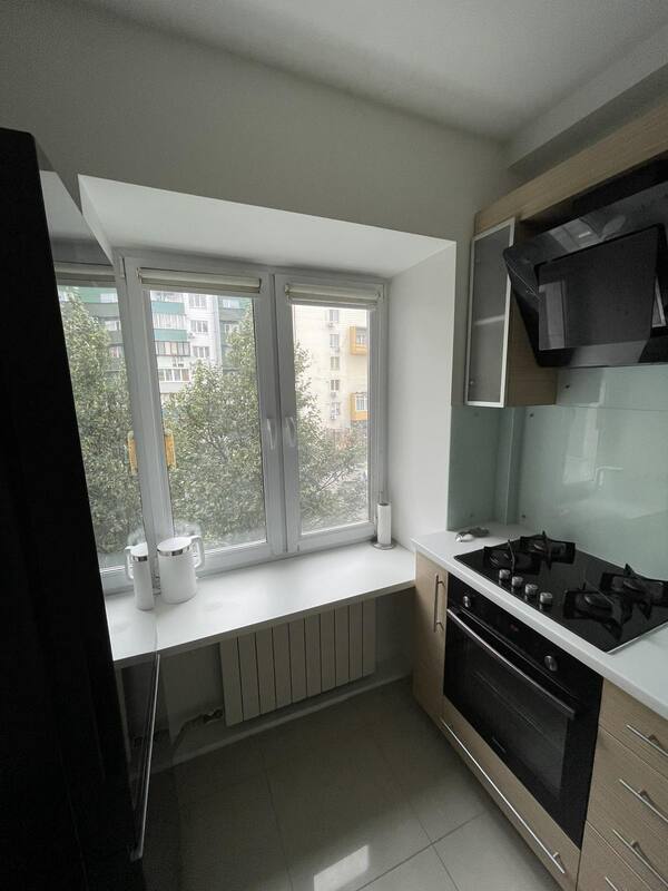 Квартира 3-кімн. оренда Київ, Печерский – 60 м², Київ — 10/15